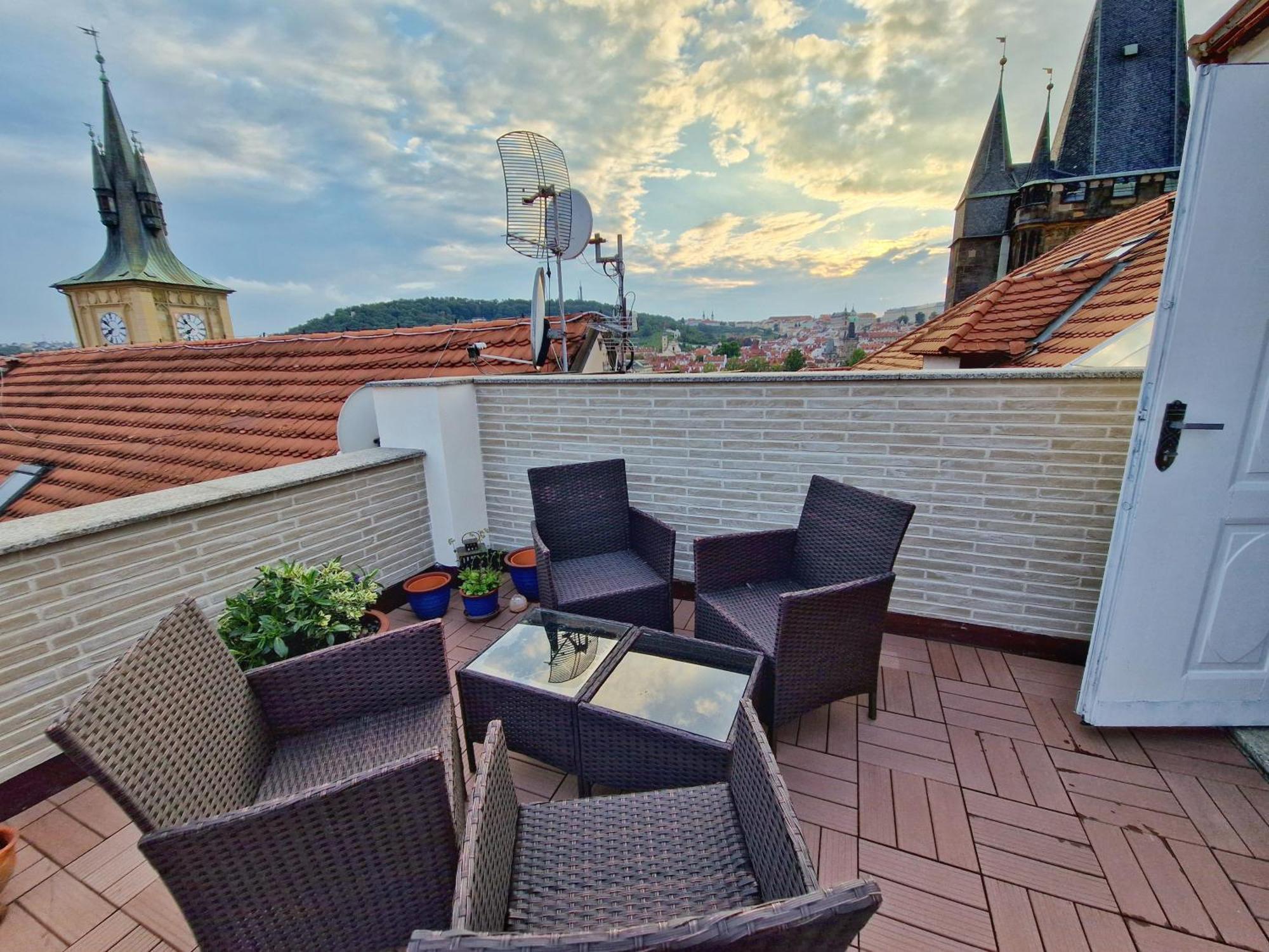 Studio Karlův Most Praga Esterno foto