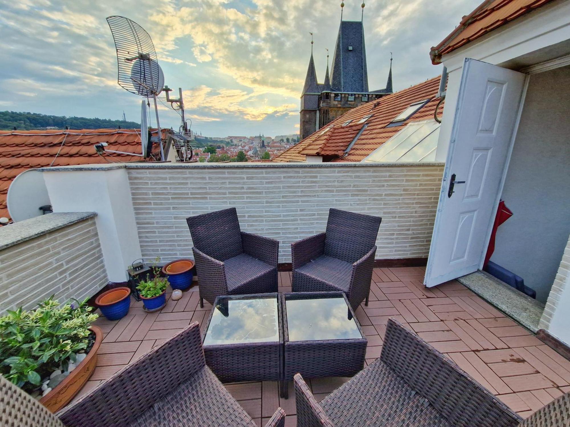 Studio Karlův Most Praga Esterno foto